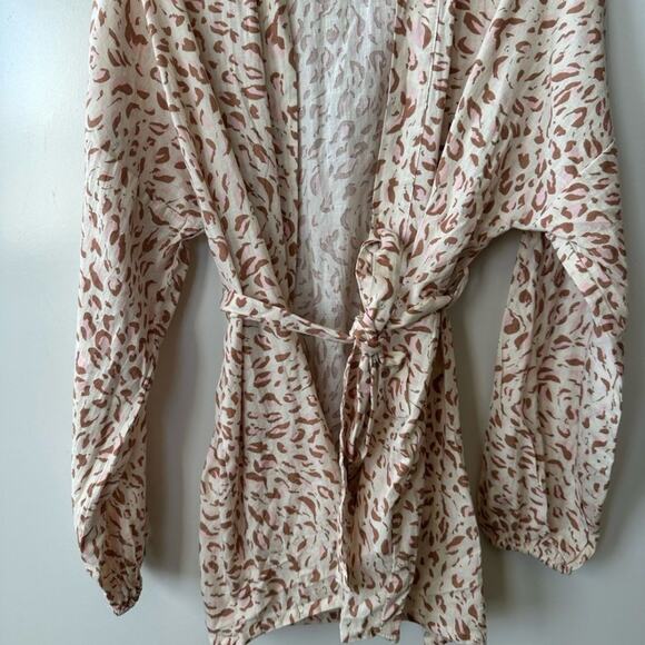 Cotton On Leopard Beach Cover Up Robe size XS/S - Picture 7 of 7